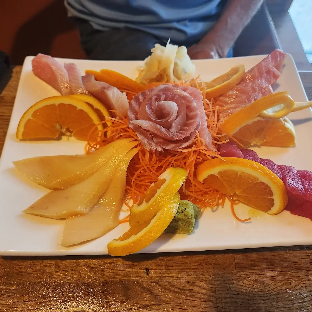 Sashimi Deluxe Platter