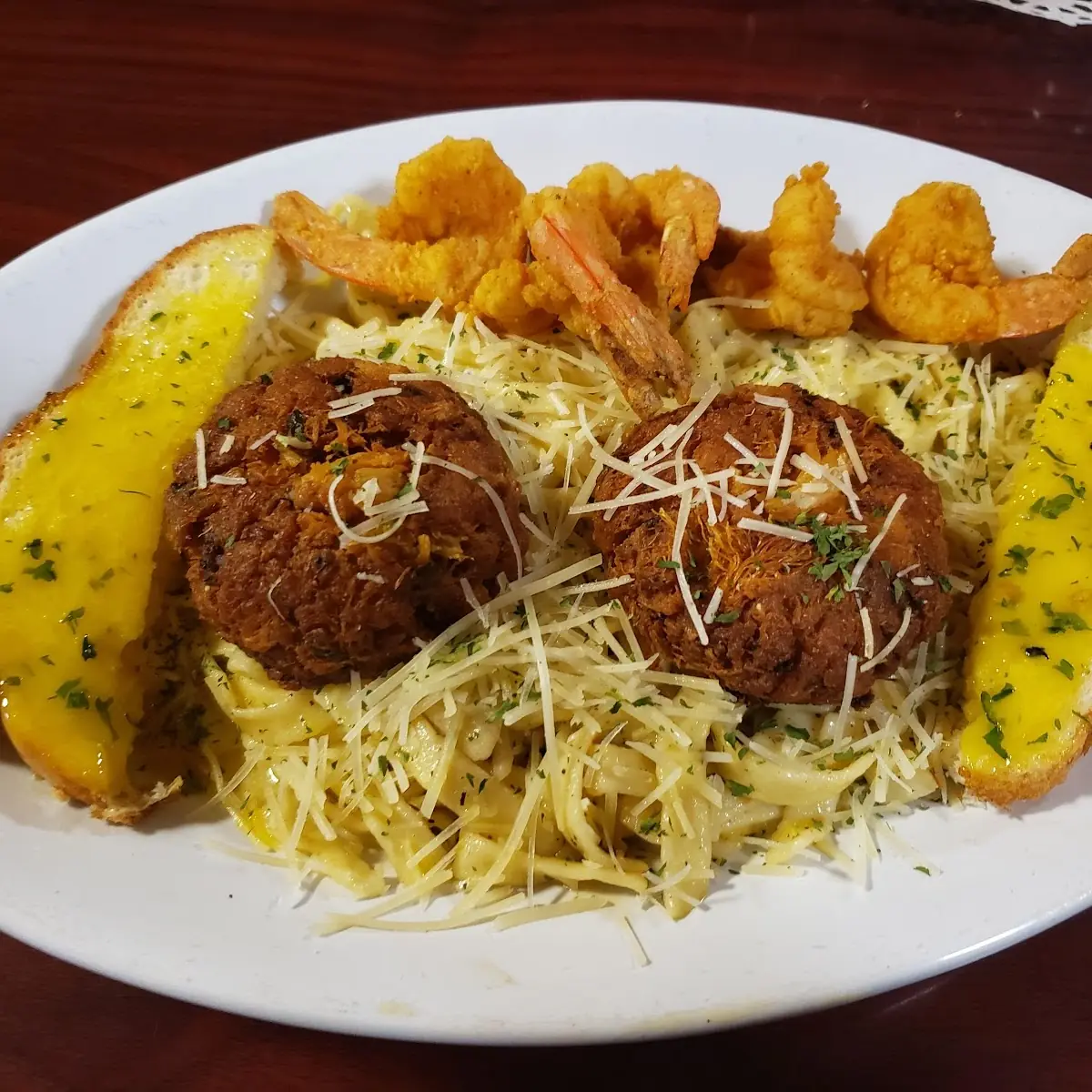 Garlic Parmesan Fettuccine