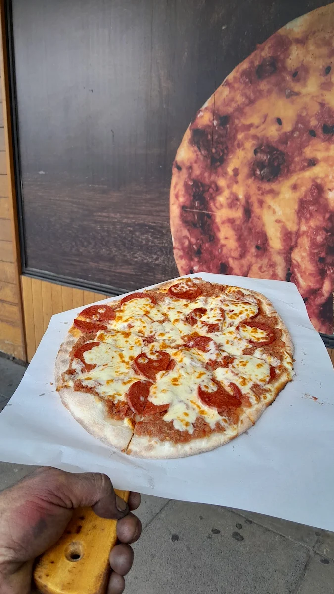 Highlights, Abu Najee Lebanese Pizza