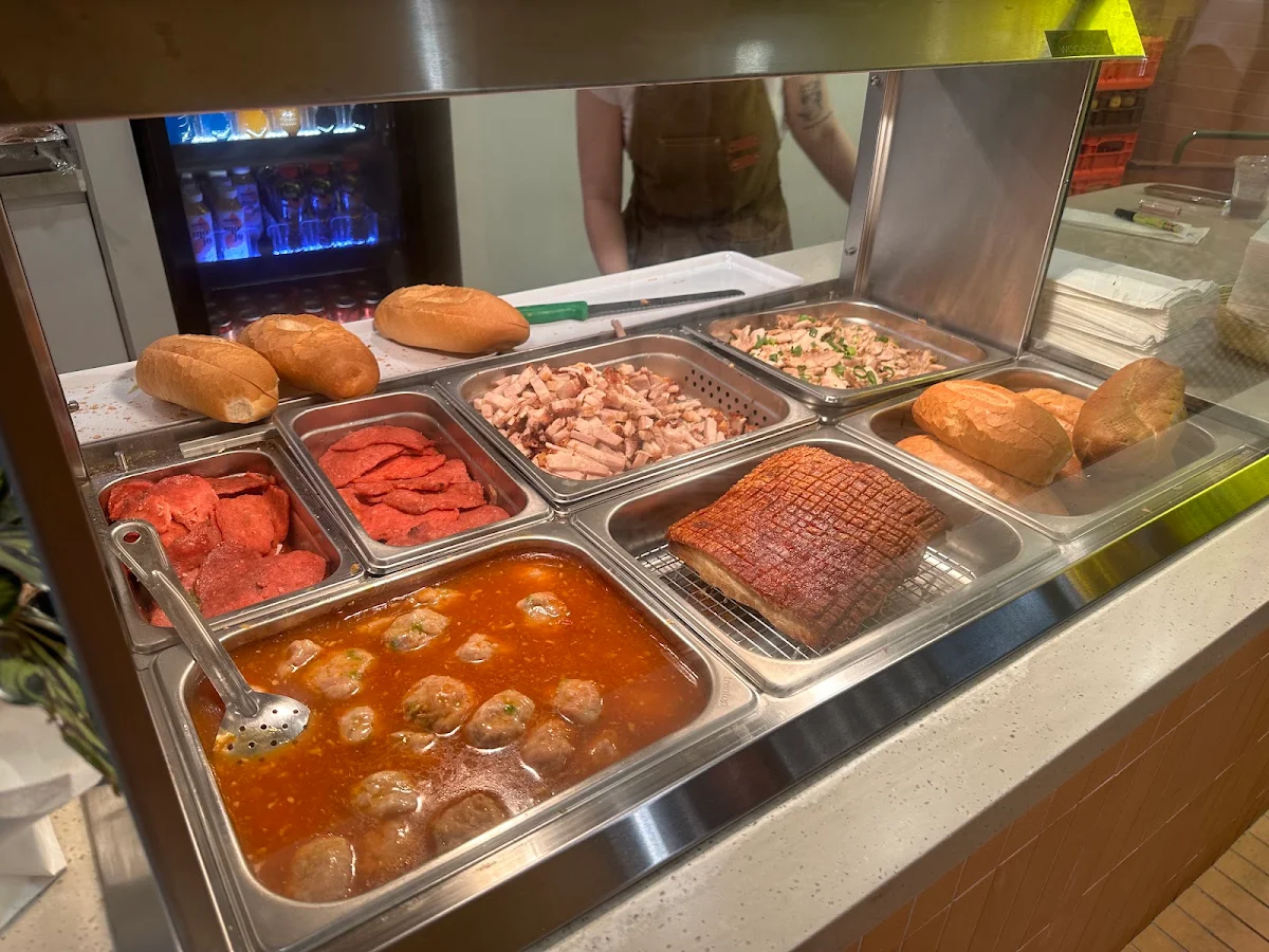 Highlights, Marrickville Pork Roll Victoria Cross