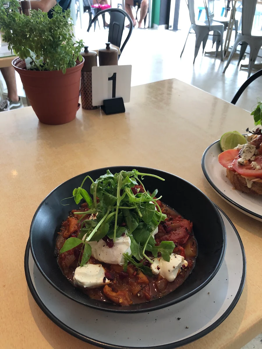 Shashuka, Mickle Pickle Espresso