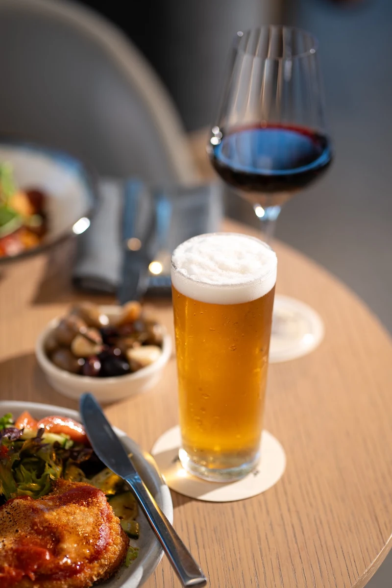 Highlights, Aviator Bar, Mawson Lakes