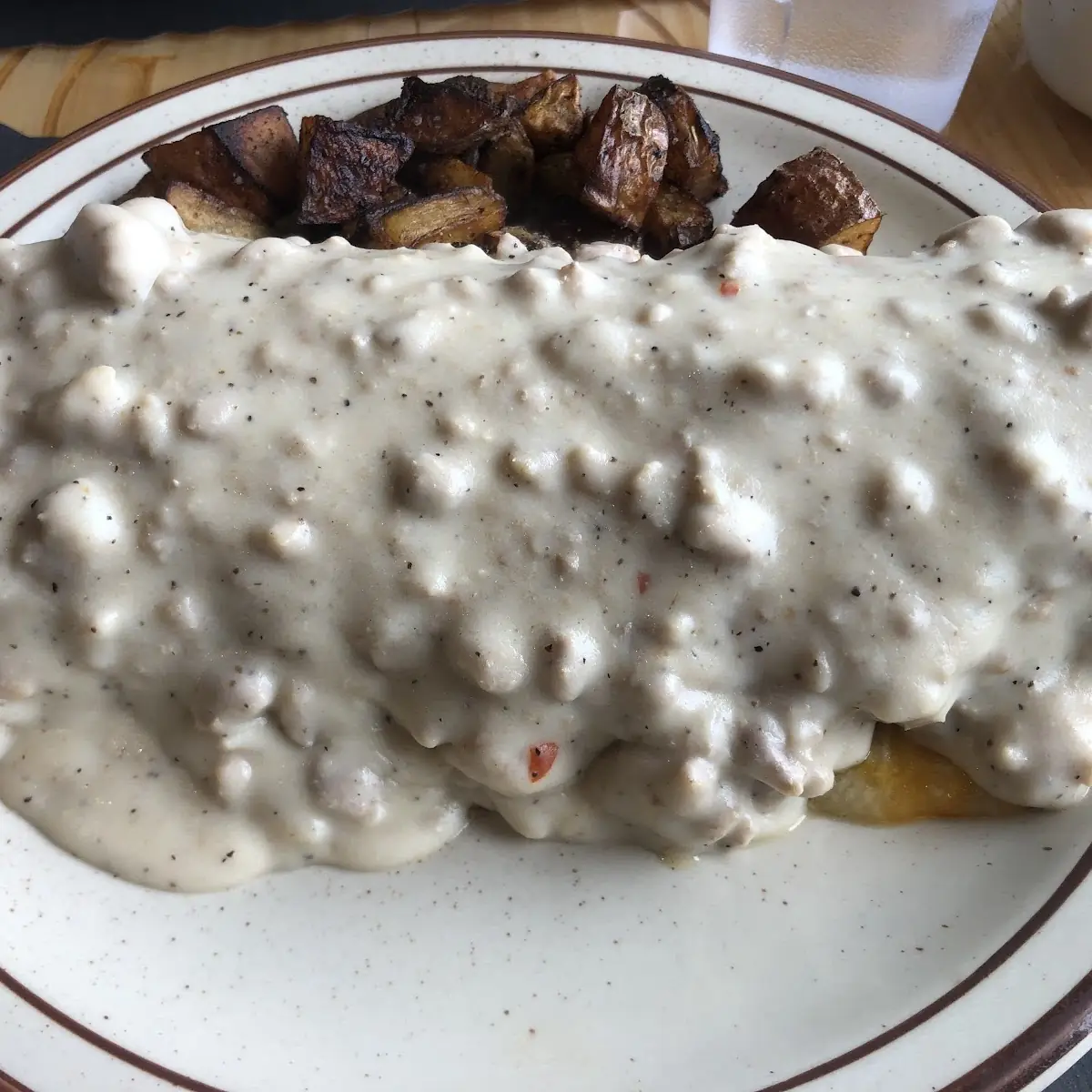 Sausage Gravy & Biscuits