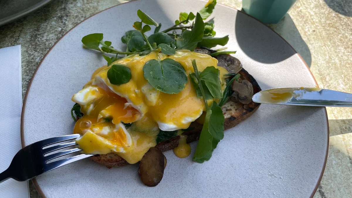 Eggs Atlantic, Cafe Mosman