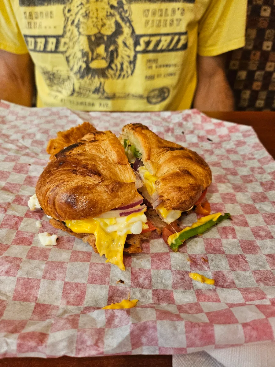 Vegetarian Breakfast Sandwich