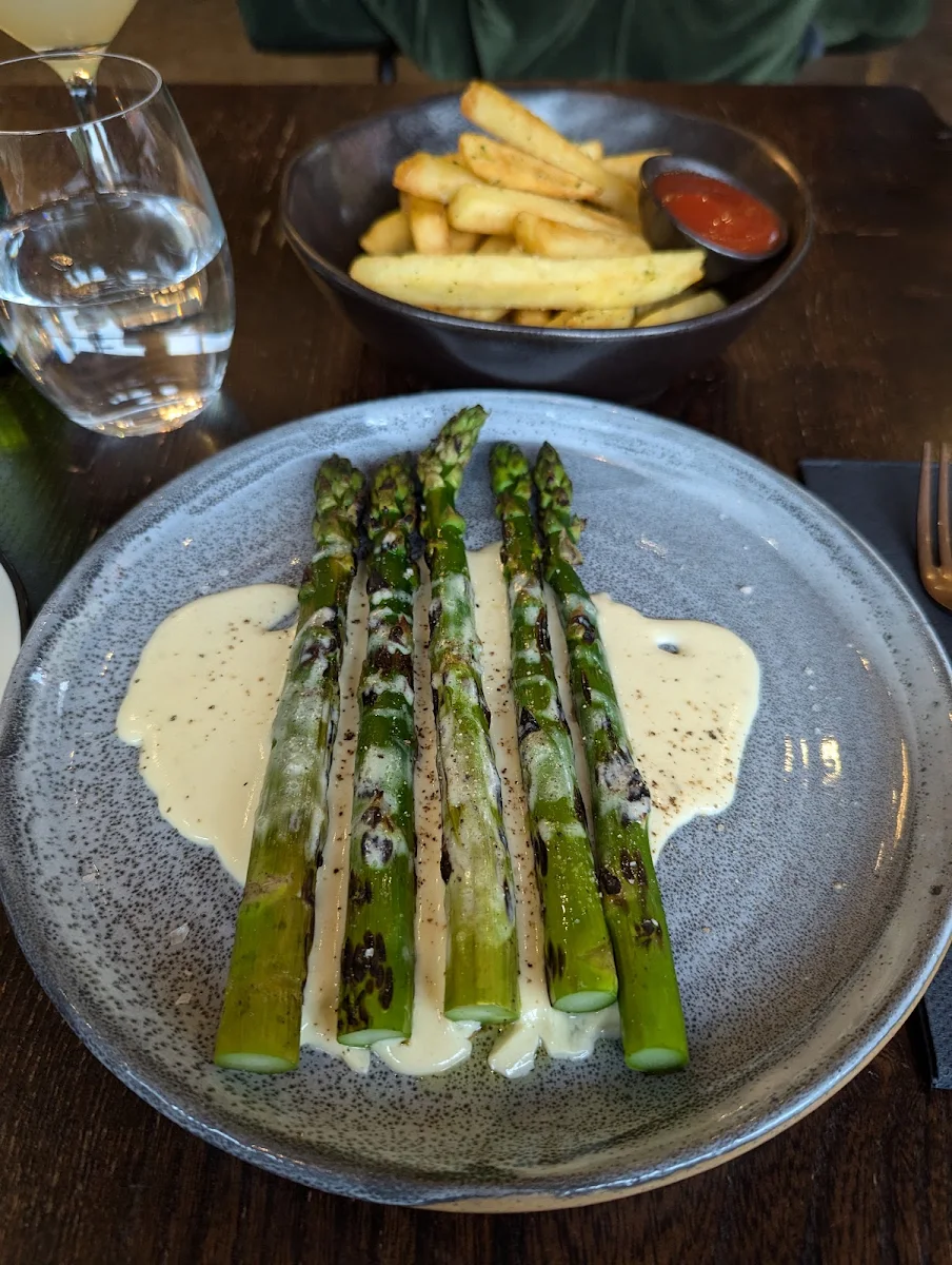 Chargrilled Broccolini, Lord Lygon