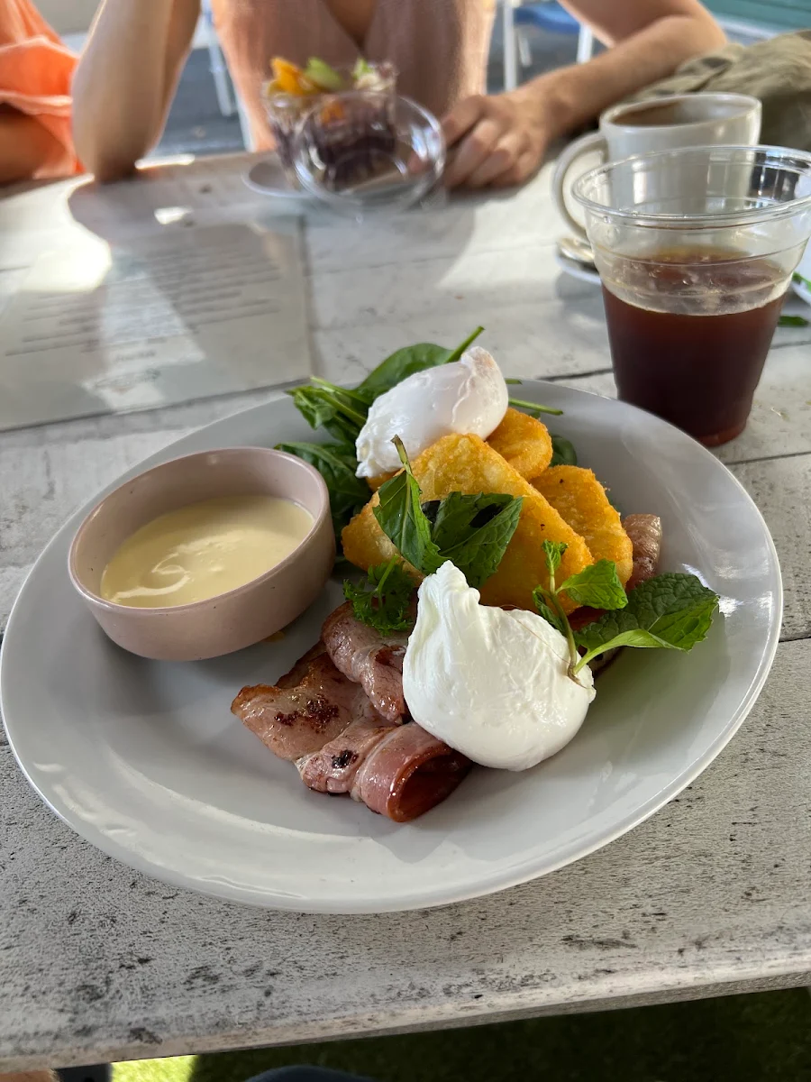 Highlights, Smokelands Bbq Cafe Bar