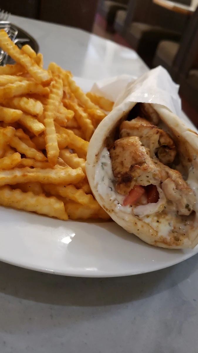 Pita Bread with Tzatziki