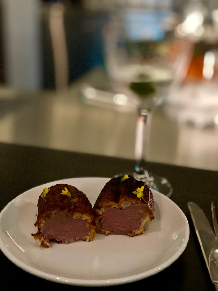 Chicken Liver Eclair, Ennui