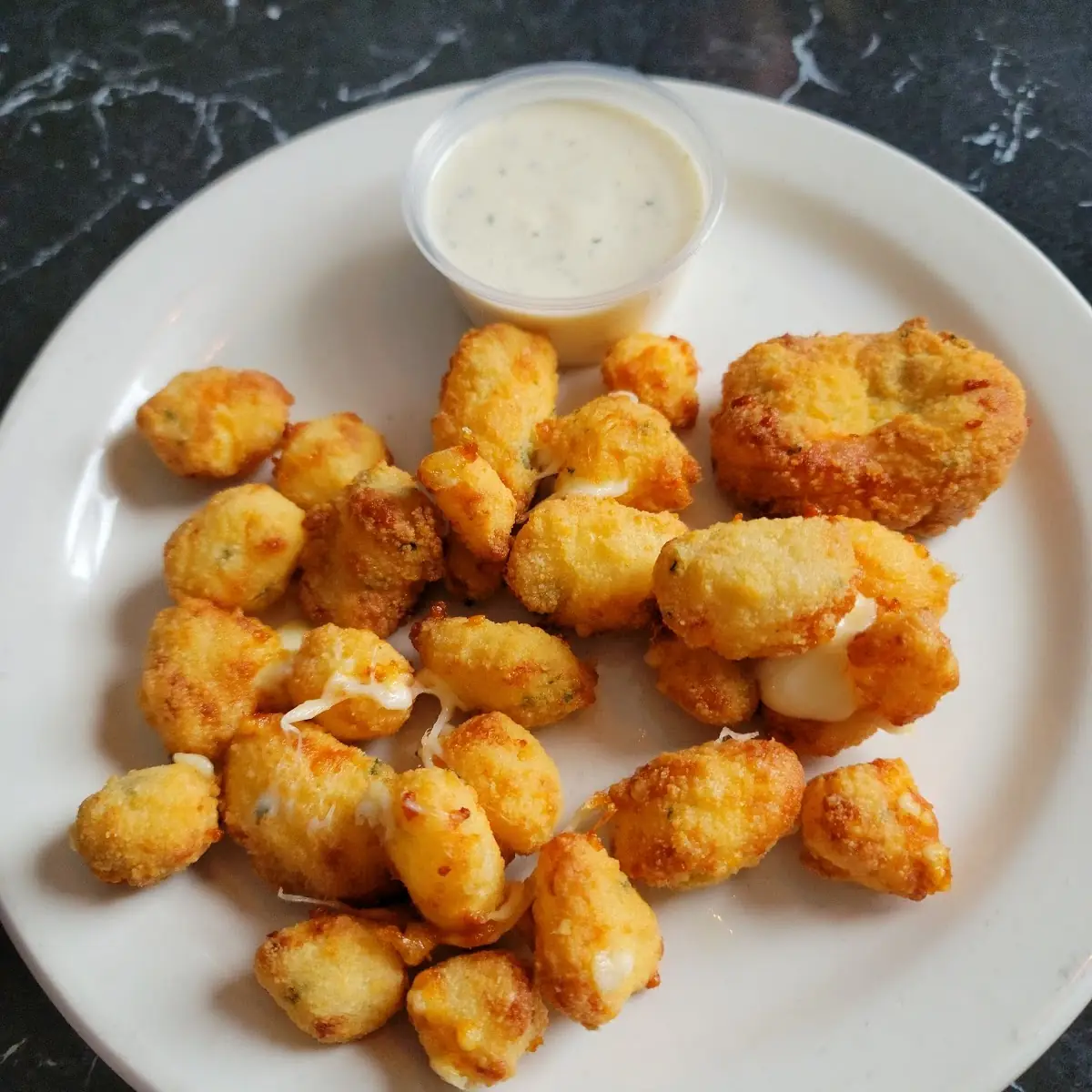 Garlic Cheese Bites