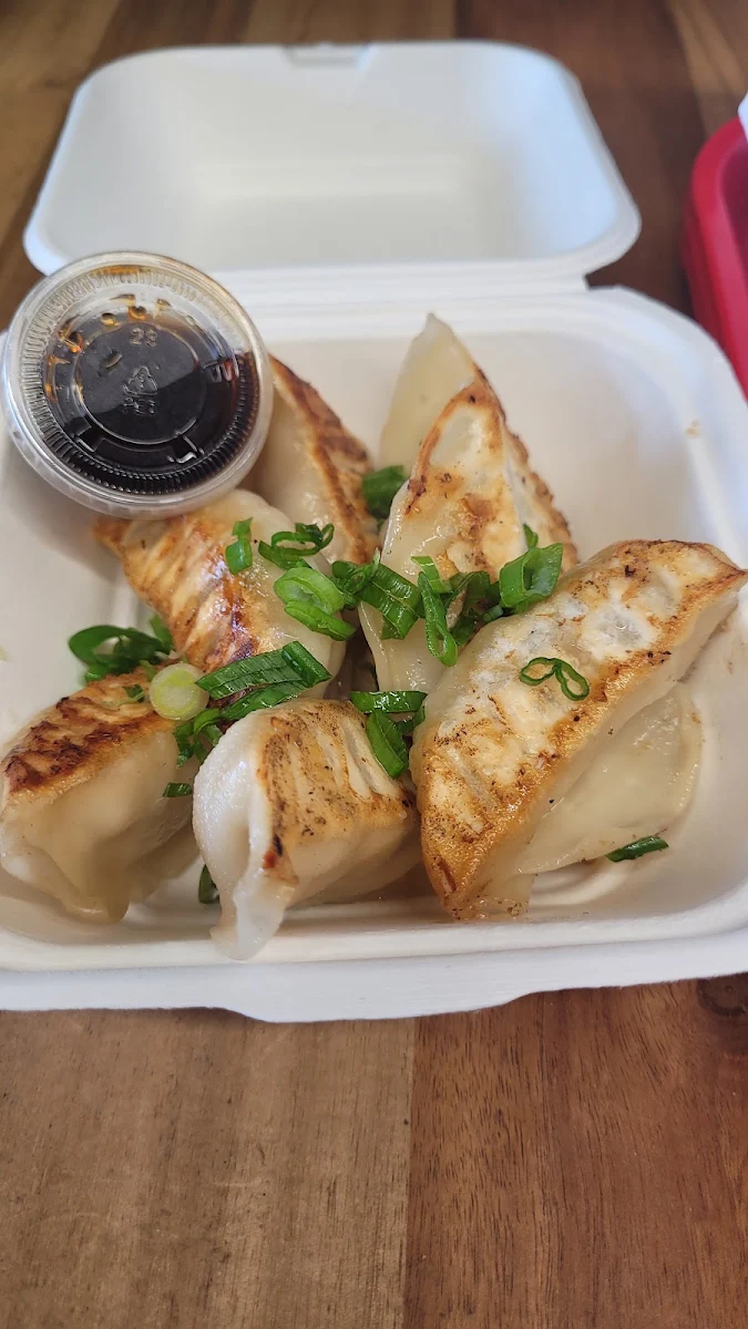 Gyoza 7 pcs, Asian Food Treats Restaurant