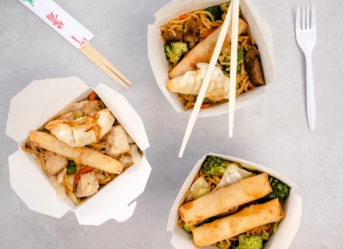 Highlights, Asian Food Treats Restaurant