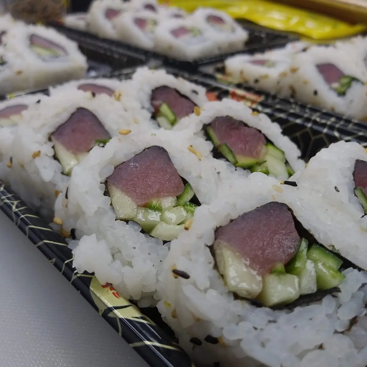 Tuna Cucumber Roll