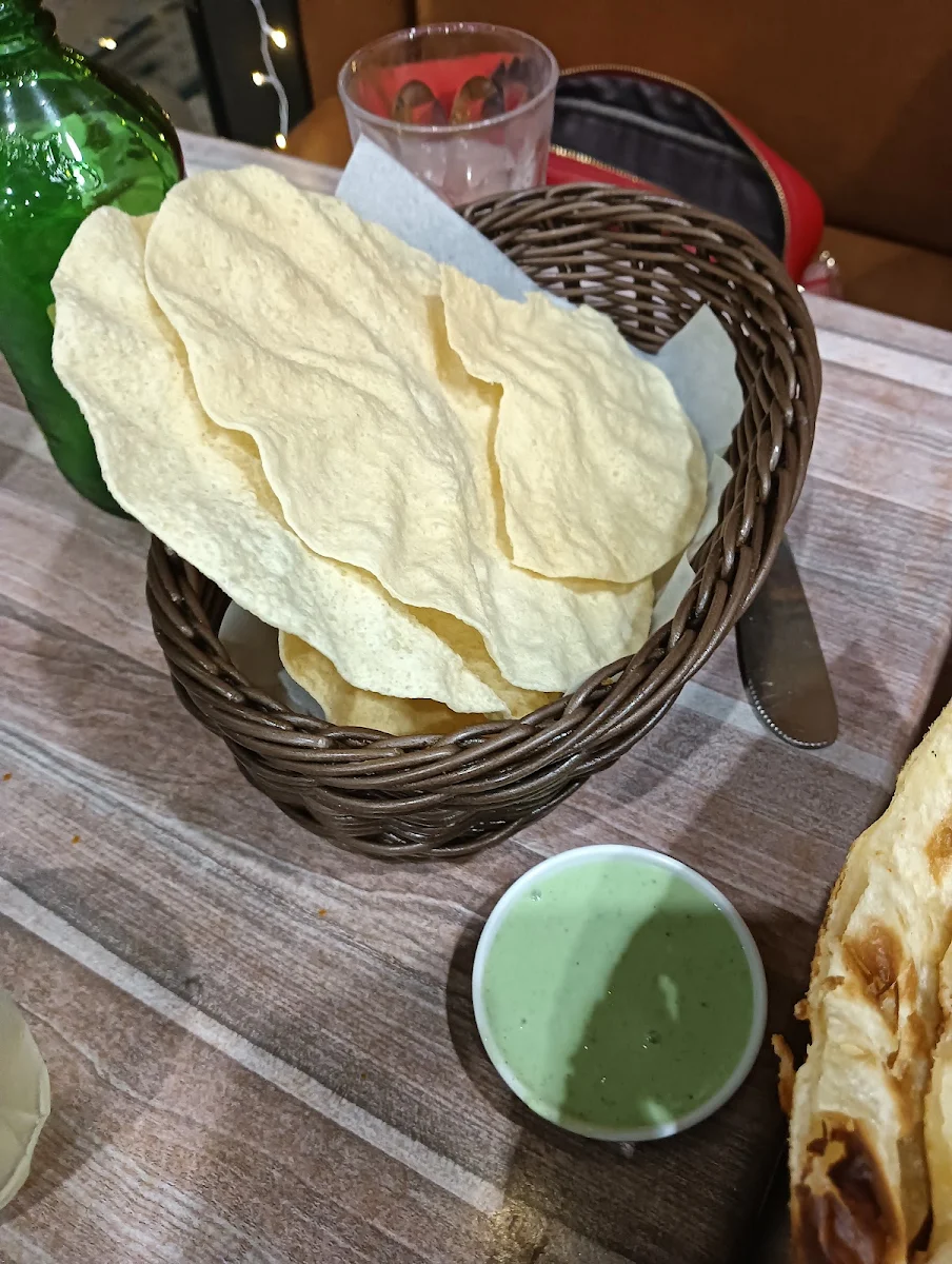 Poppadom, Curry Cloud Lakelands