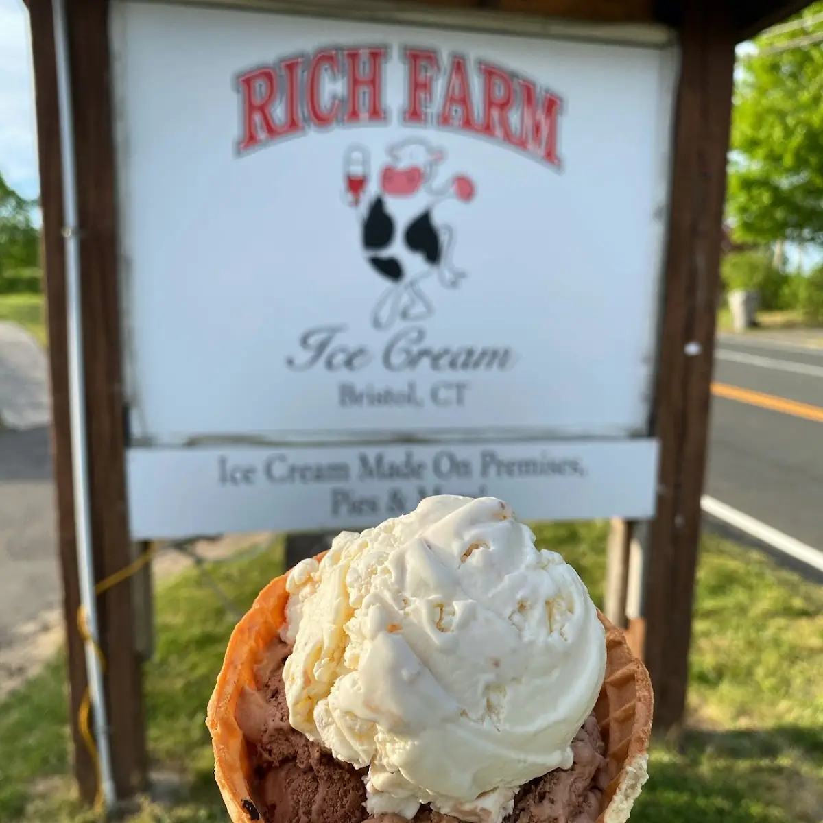Hard Ice Cream Float