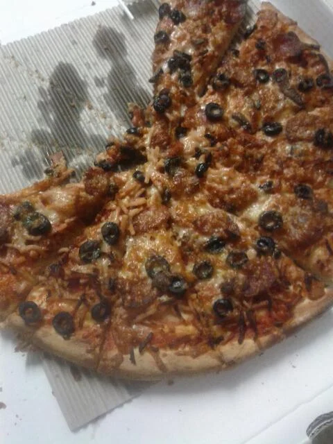 Highlights, Kenwick Dial-A-Pizza