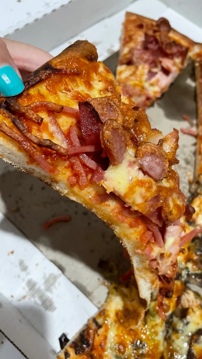 Highlights, Kenwick Dial-A-Pizza