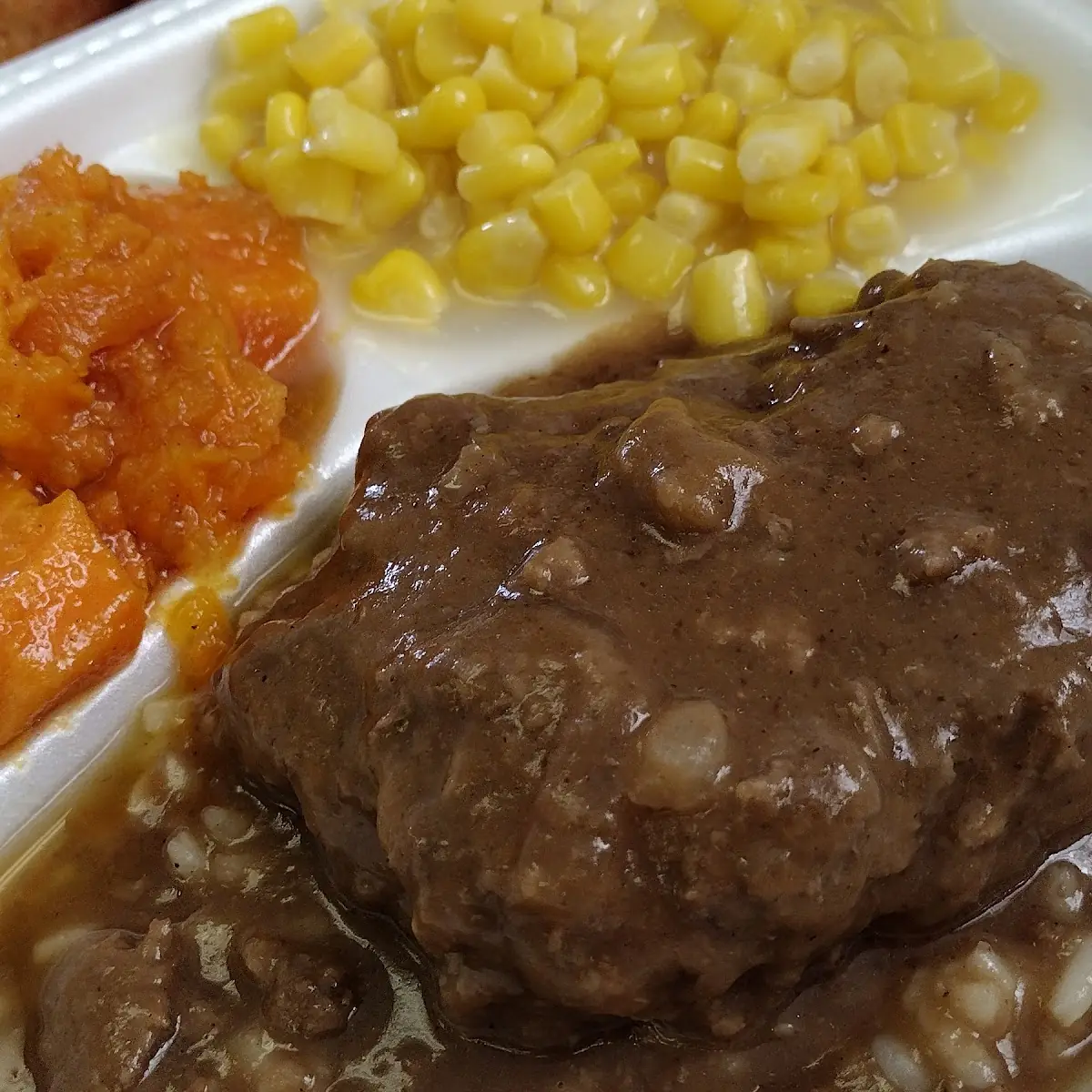 Hamburger Steak Candied Yams and Corn