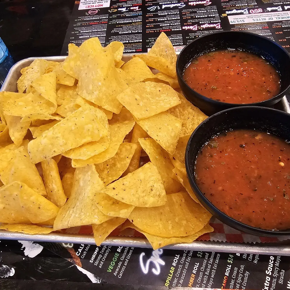 Chips & Salsa