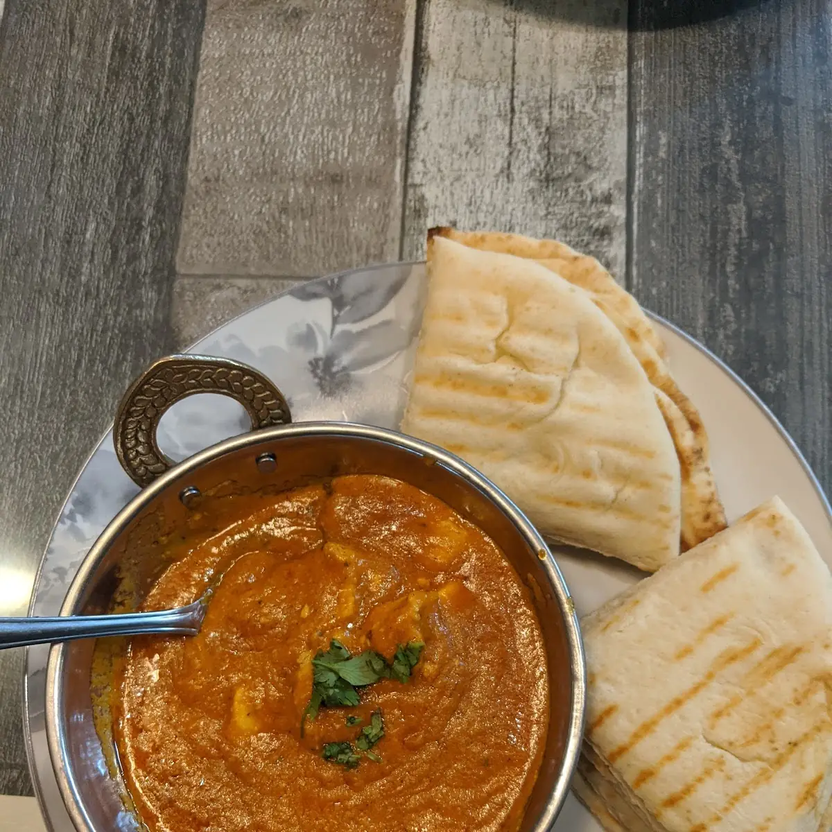 Naan with Chicken Tikka Masala