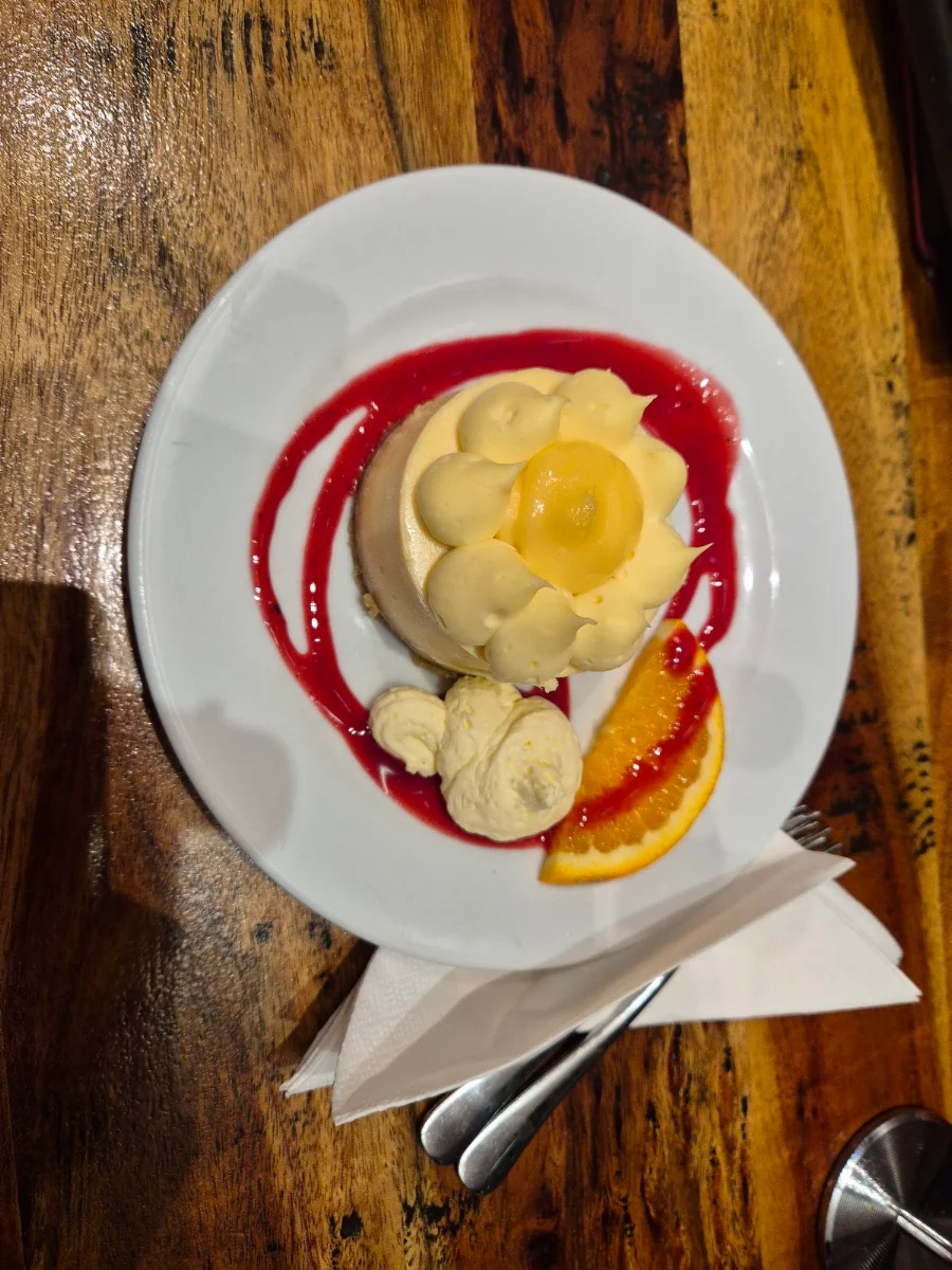 Lemon Cheesecake, Jasper Coffee