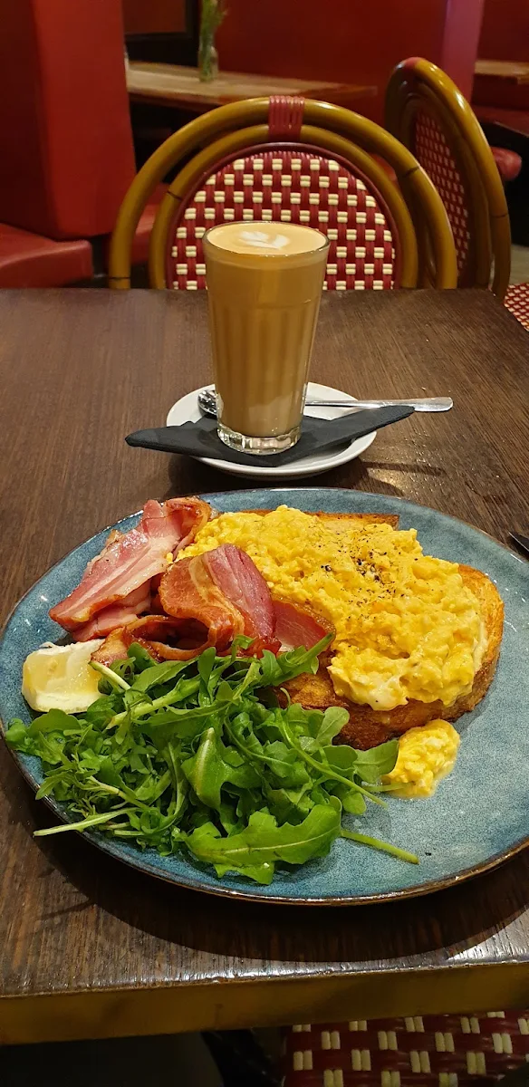 Scrambled Eggs and Bacon, Jasper Coffee