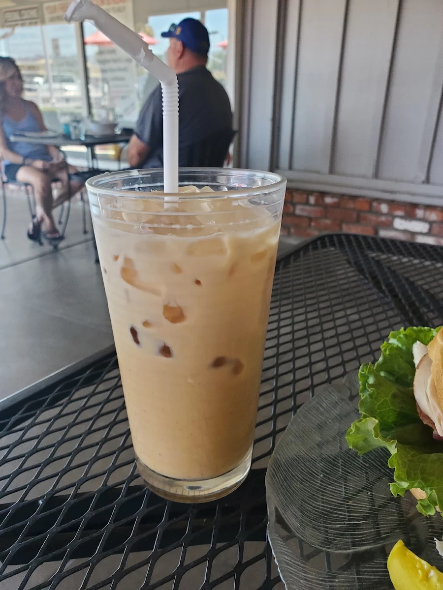 Iced Caramel Macchiato