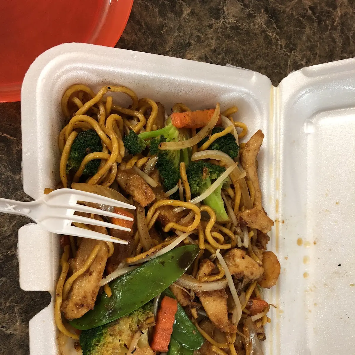 Chicken Lo Mein Tray
