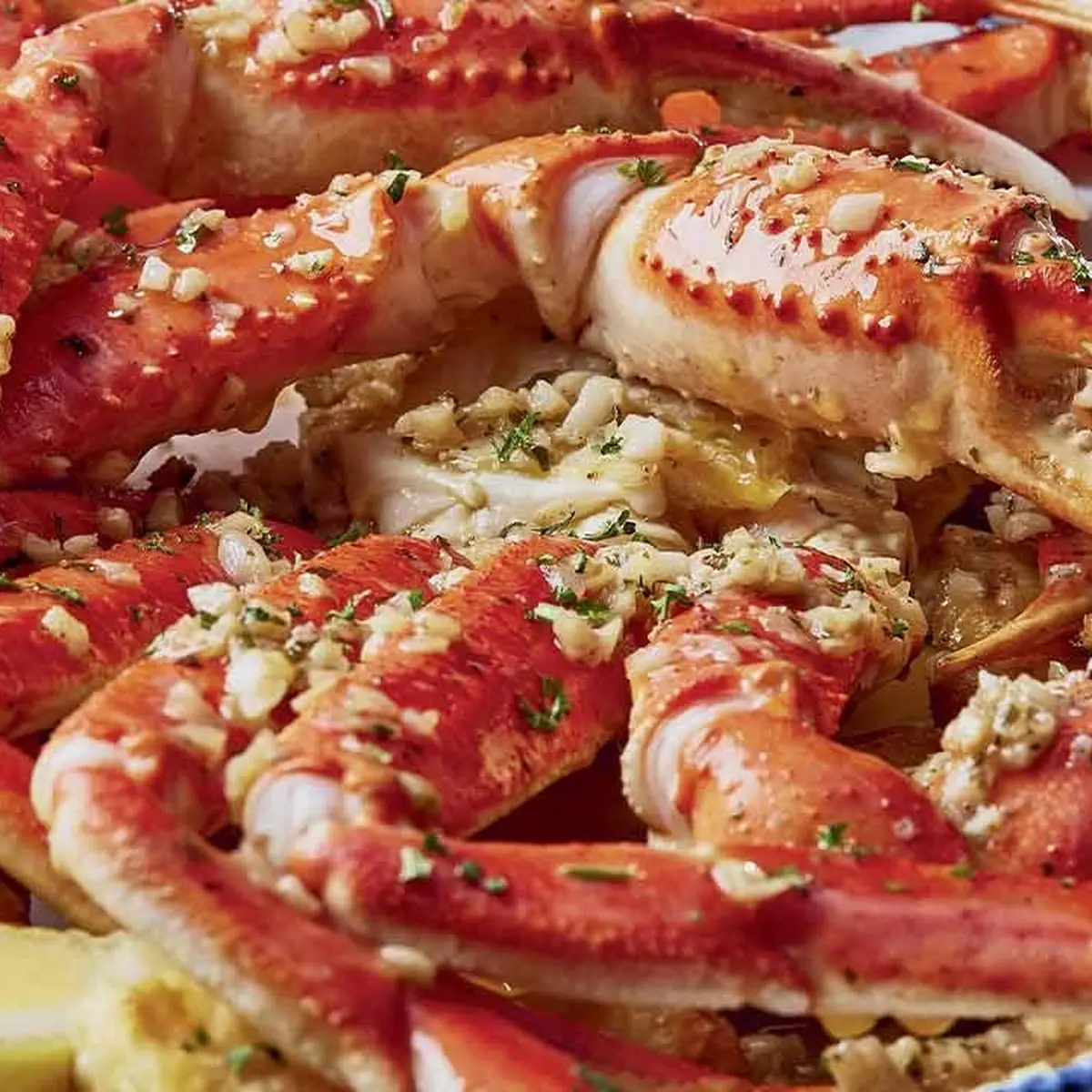 Wild-Caught Snow Crab Legs