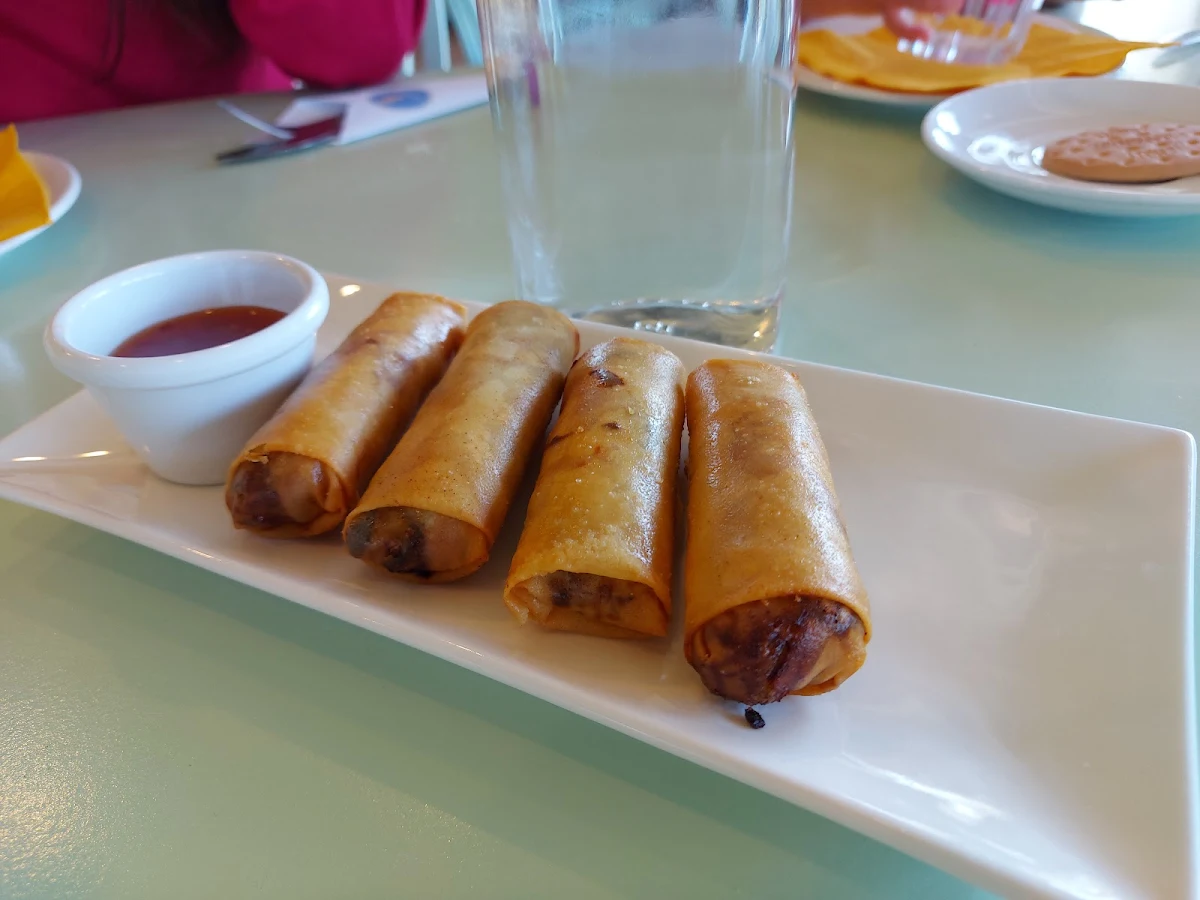 Spring Rolls, Seaside cafe & restaurant