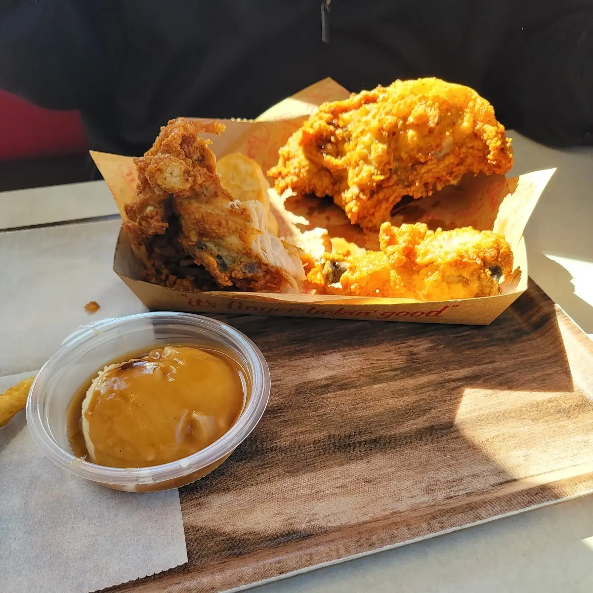 Fried Chicken with Mashed Potatoes and Gravy