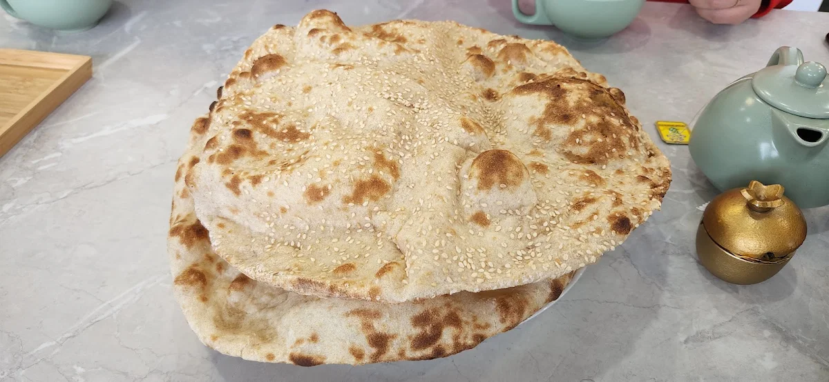 Flat Bread, Banoo Restaurant