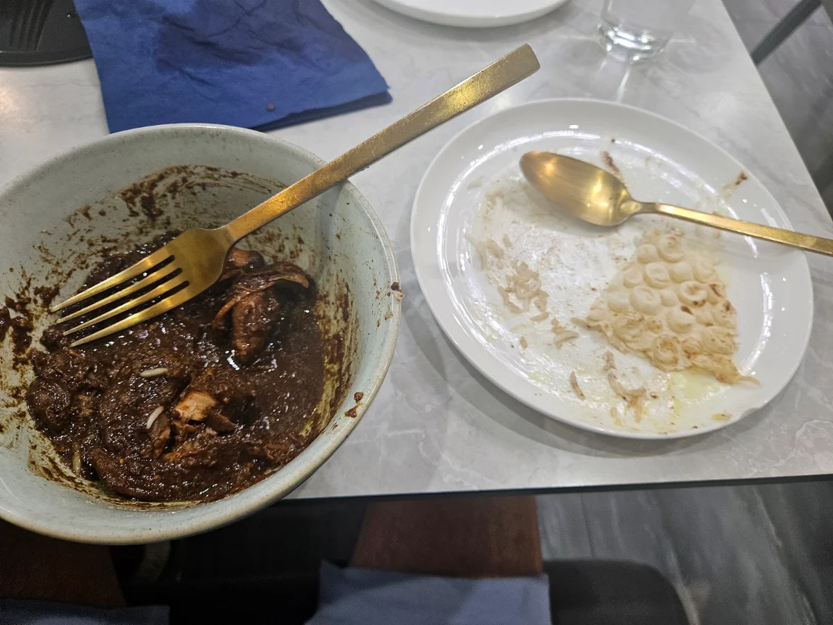 Highlights, Banoo Restaurant
