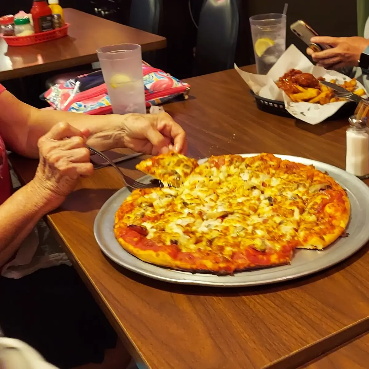 Hawaiian Pizza