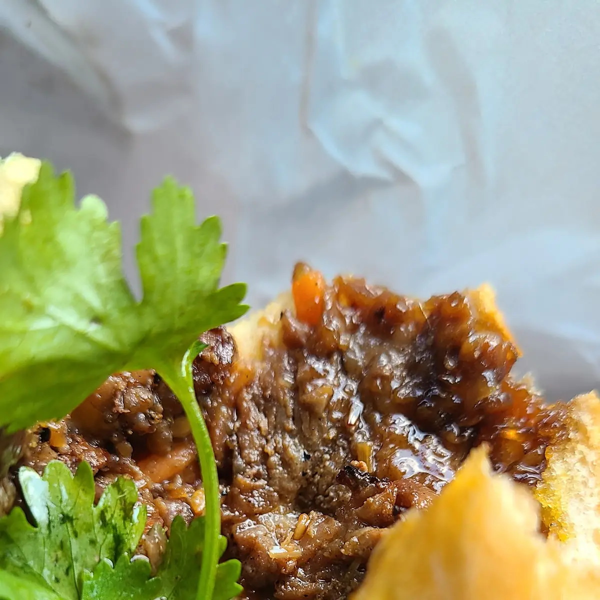 Bánh MÌ Bò Xào - Stir Fried Beef Online