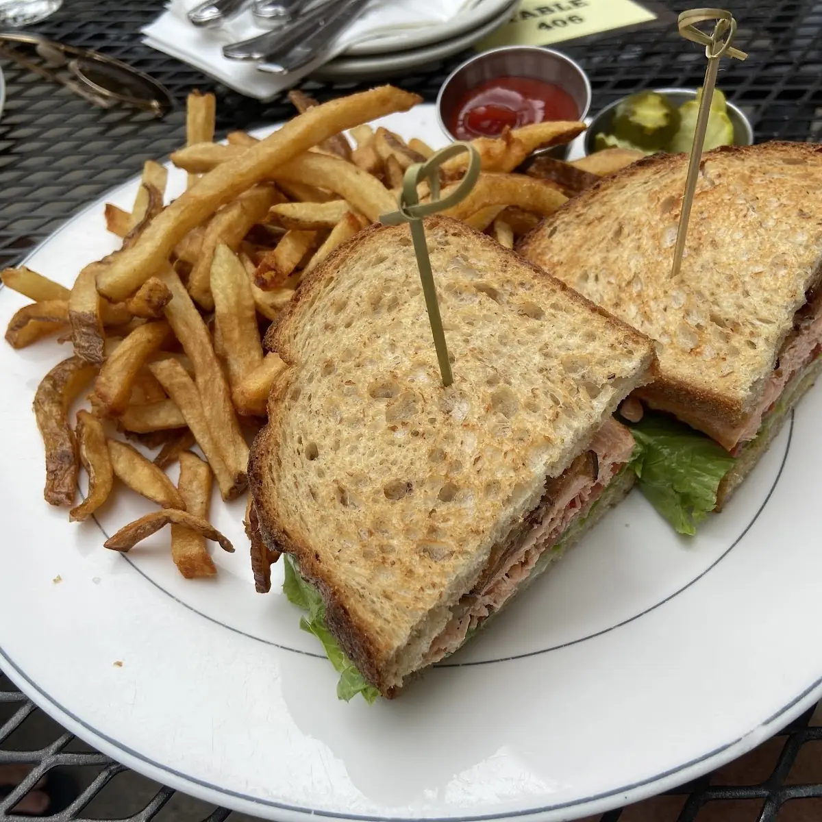 Smoked Salmon blt