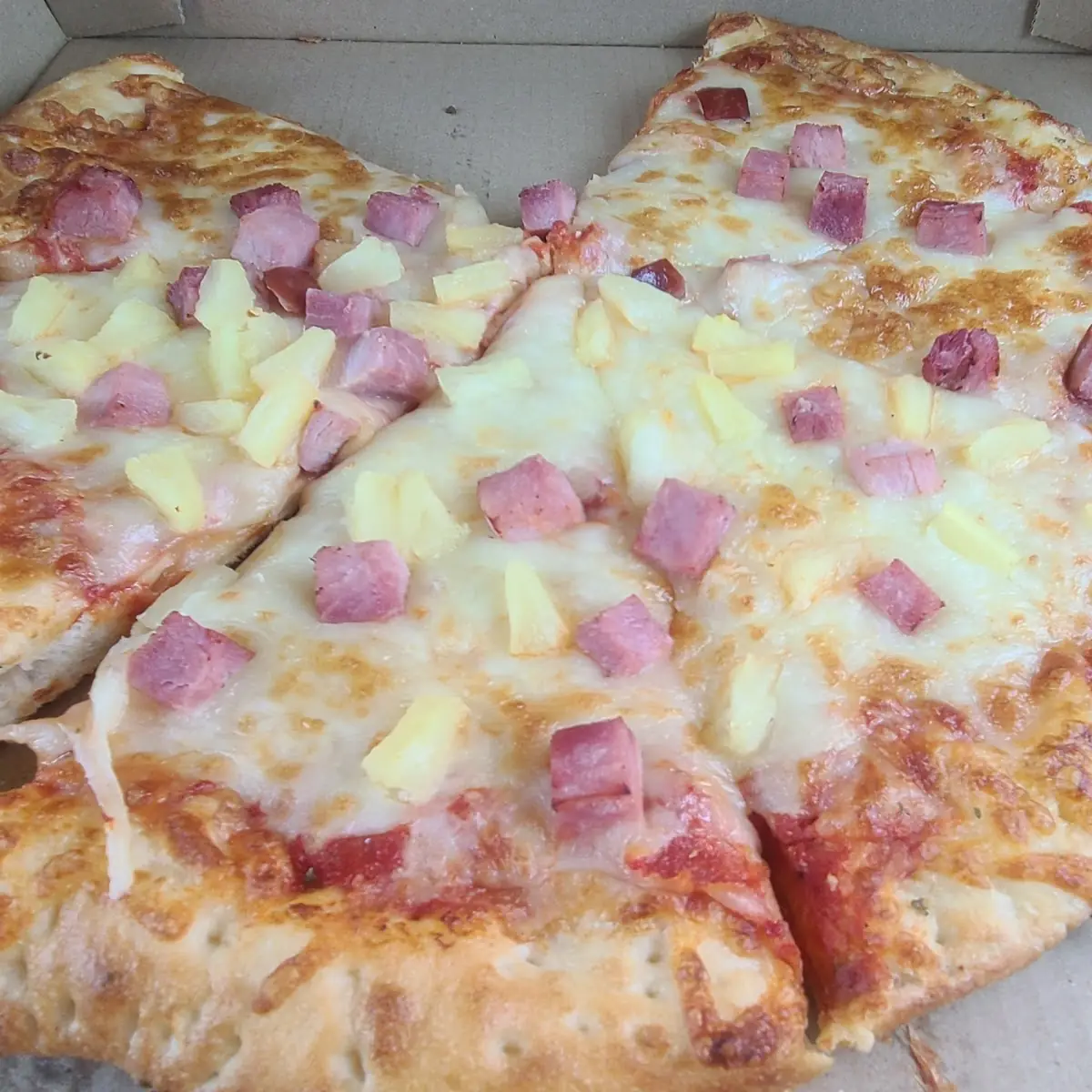 Hawaiian Pizza