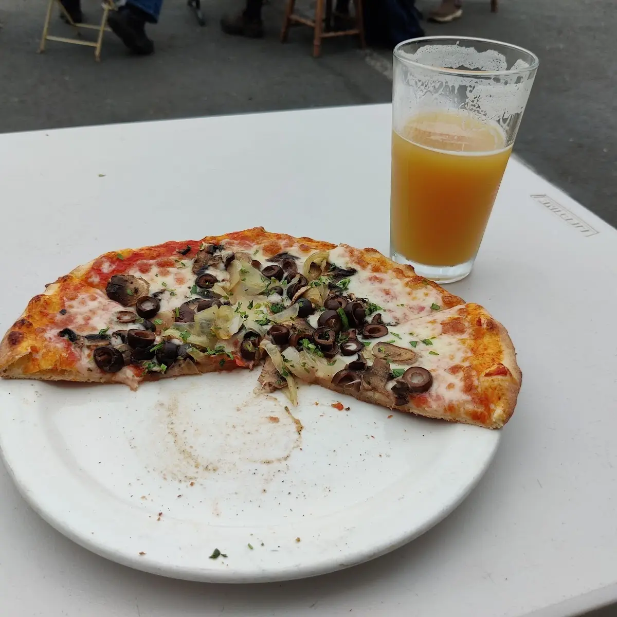 Primavera Pizza