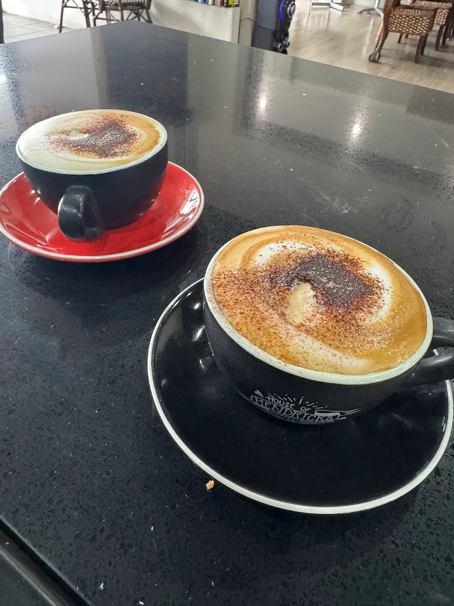 Highlights, Sandwich King Cafe