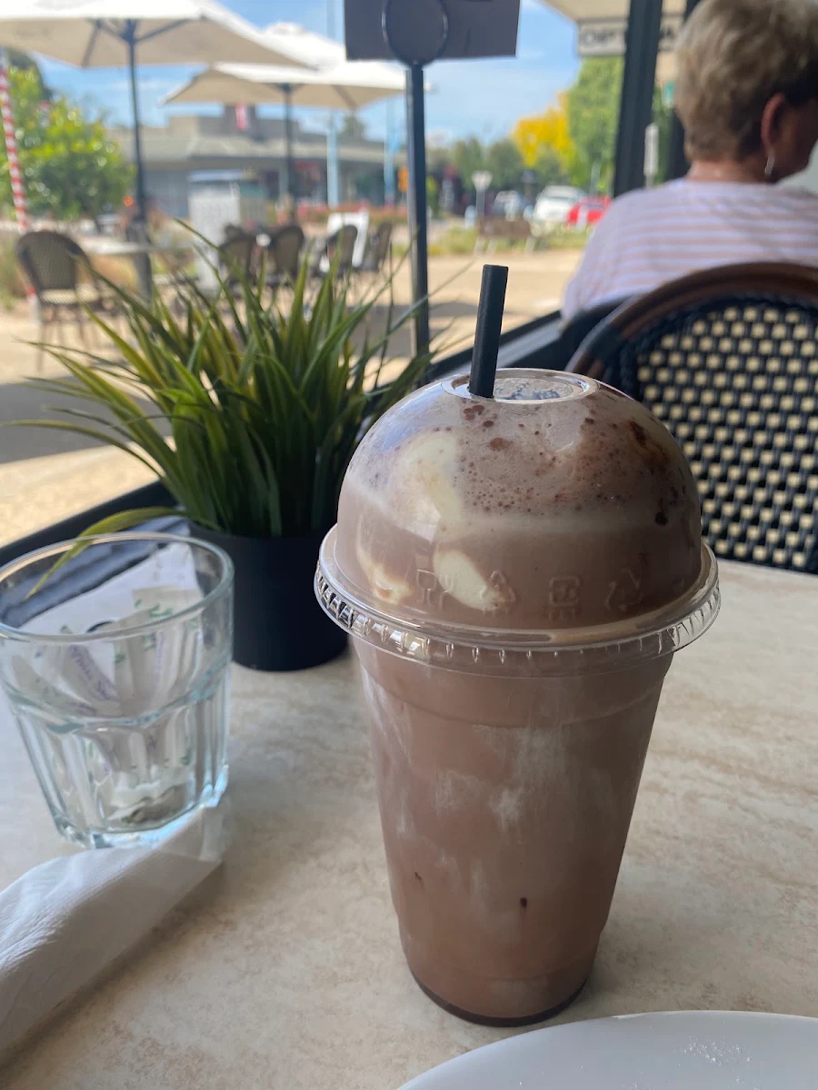 Iced Mocha, Sandwich King Cafe