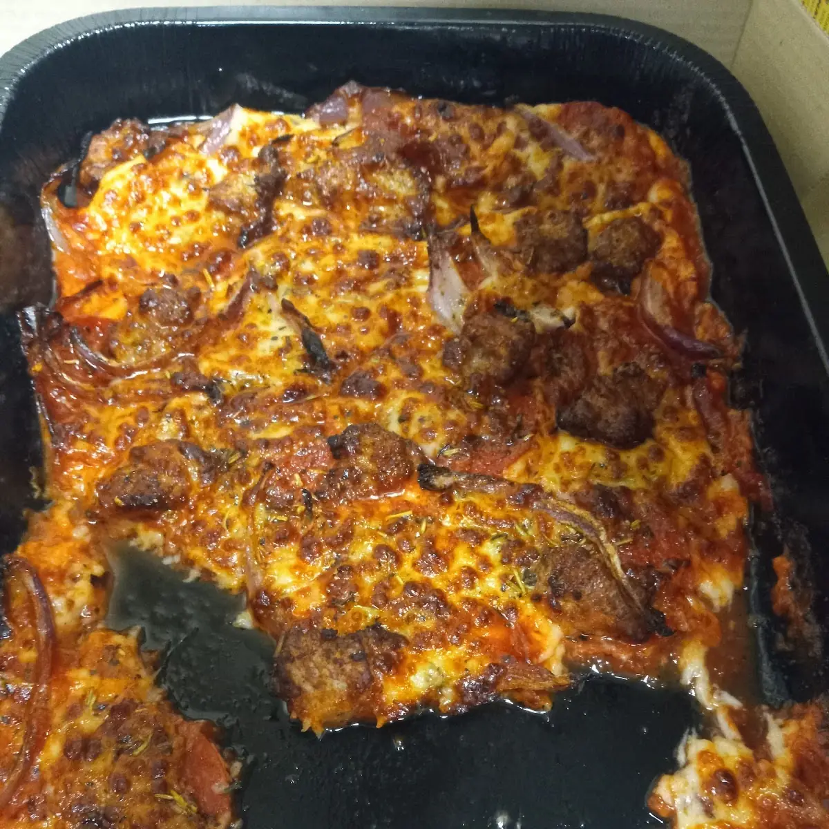 Crustless Pizza