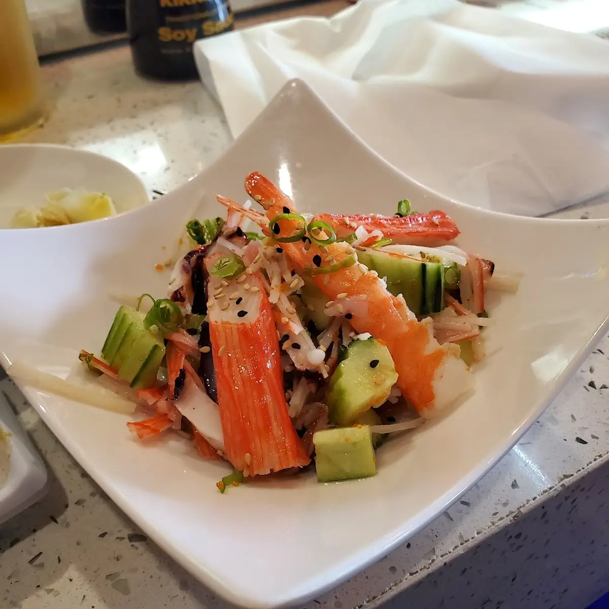 L- Box Sashimi Salad
