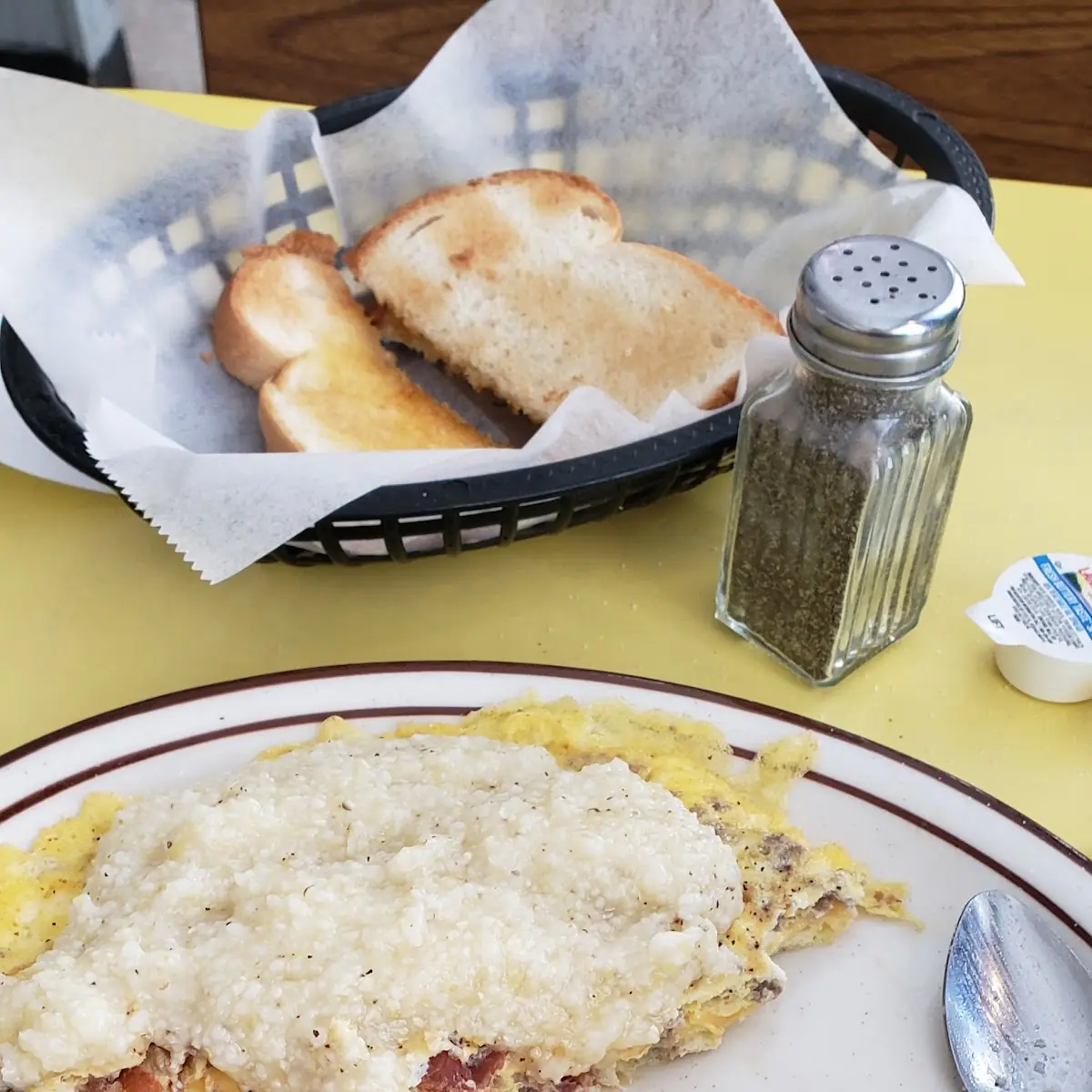 Deluxe Omelette