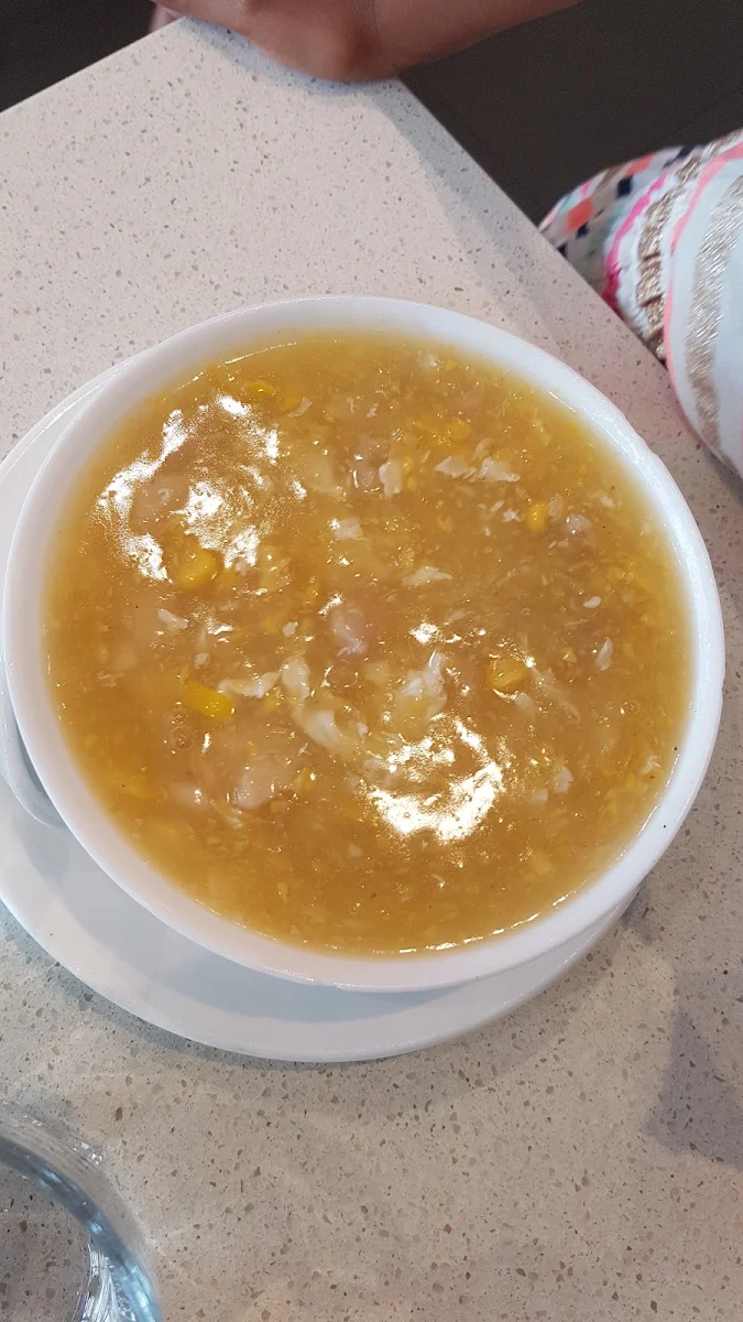 Chicken and Corn Soup, Hoang Yen
