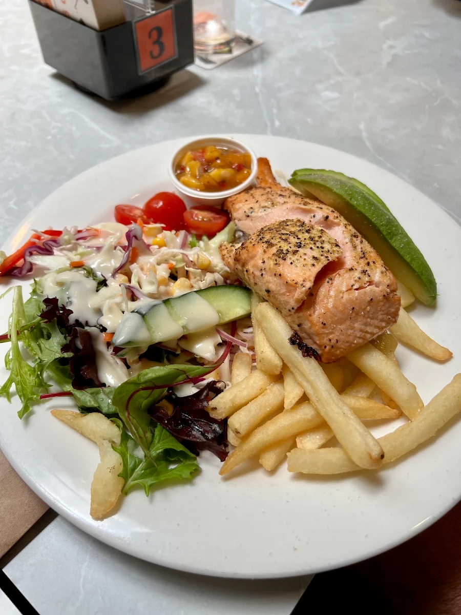 Atlantic Salmon, Club Glenvale