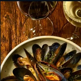 Mejillones Al Vino Blanco GF, Croydon Lane Wine & Tapas Bar