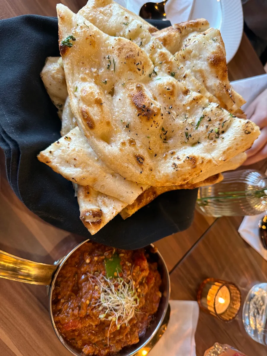 Original Butter Naan, The Curry Table