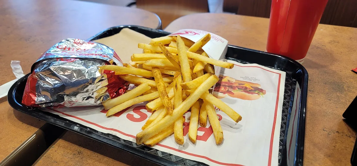 Spicy Chicken Sandwich Combo, Wendy's