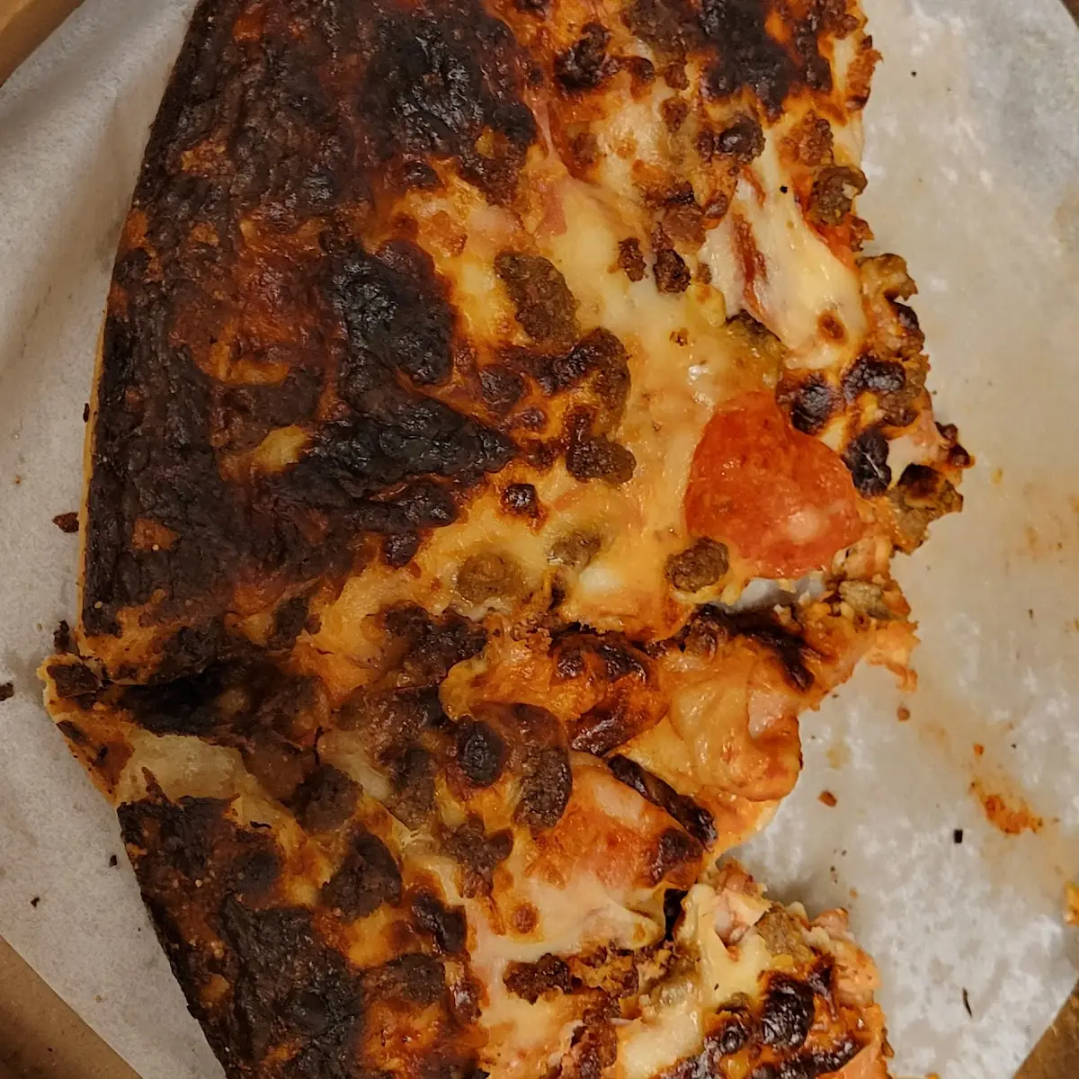 Pepperoni Pan Pizza