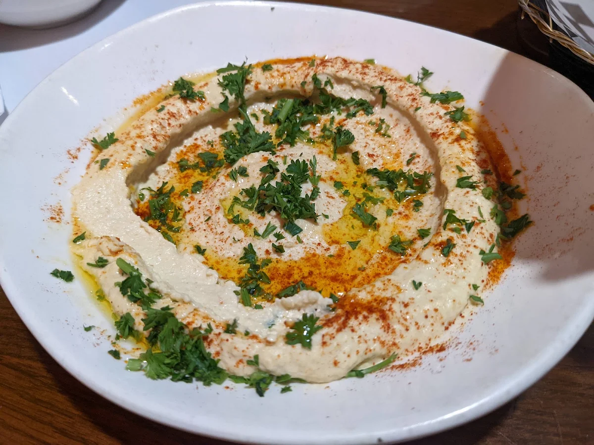 Half Hummus Half Mashweeya